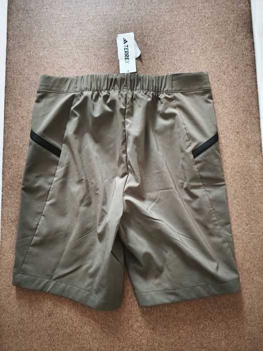 Шорты для треккинга Adidas Terrex