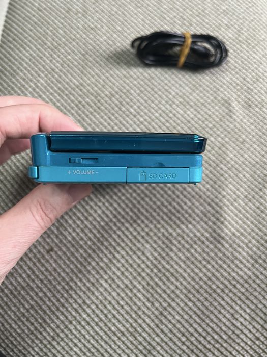 3DS modat cu card de 64 GB