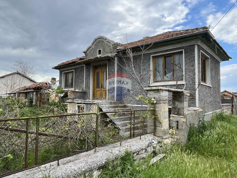 Продава се Къща в с. Неофит Рилски, Област Варна - 170 кв.м за 289 €/кв.м - Снимка #4