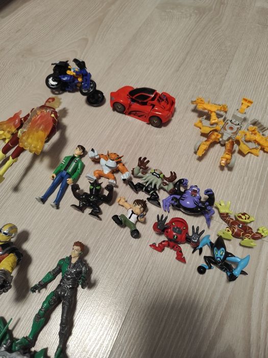 Jucarii ben10,batman,transformers,spiderman