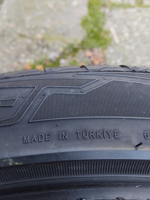 2бр. Летни гуми Petlas 245/40 R 17 TL VELOX SPORT PT741 XL 95W