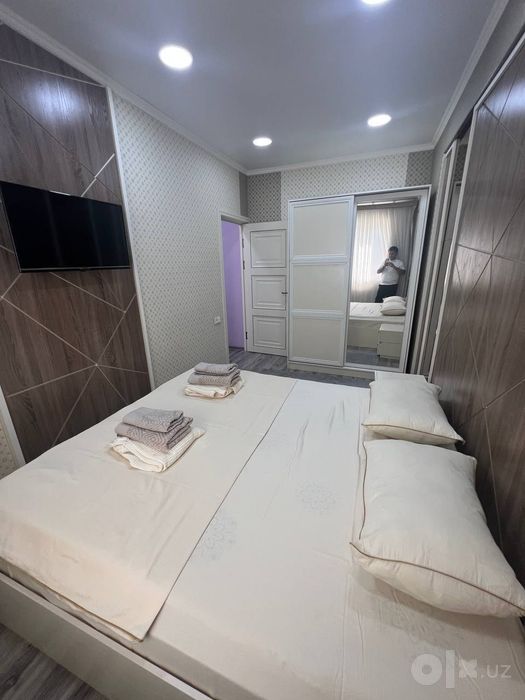 Продается 3х ком квартира, ориентир: метро Ойбек, 72м²