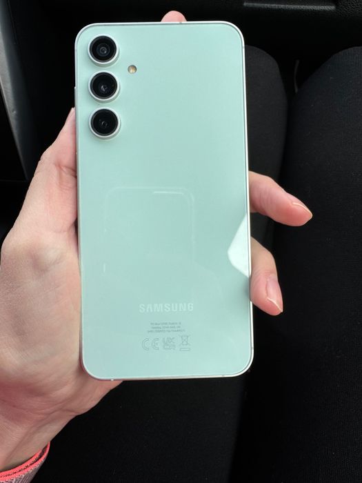 Samsung S23 FE 256GB Dual SIM ОТЛИЧЕН !