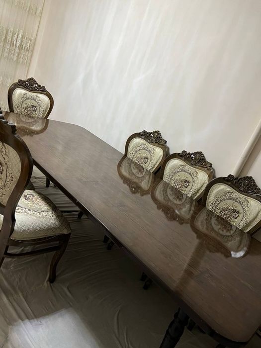 Стол стулла сотилади холати яхши 10 стул