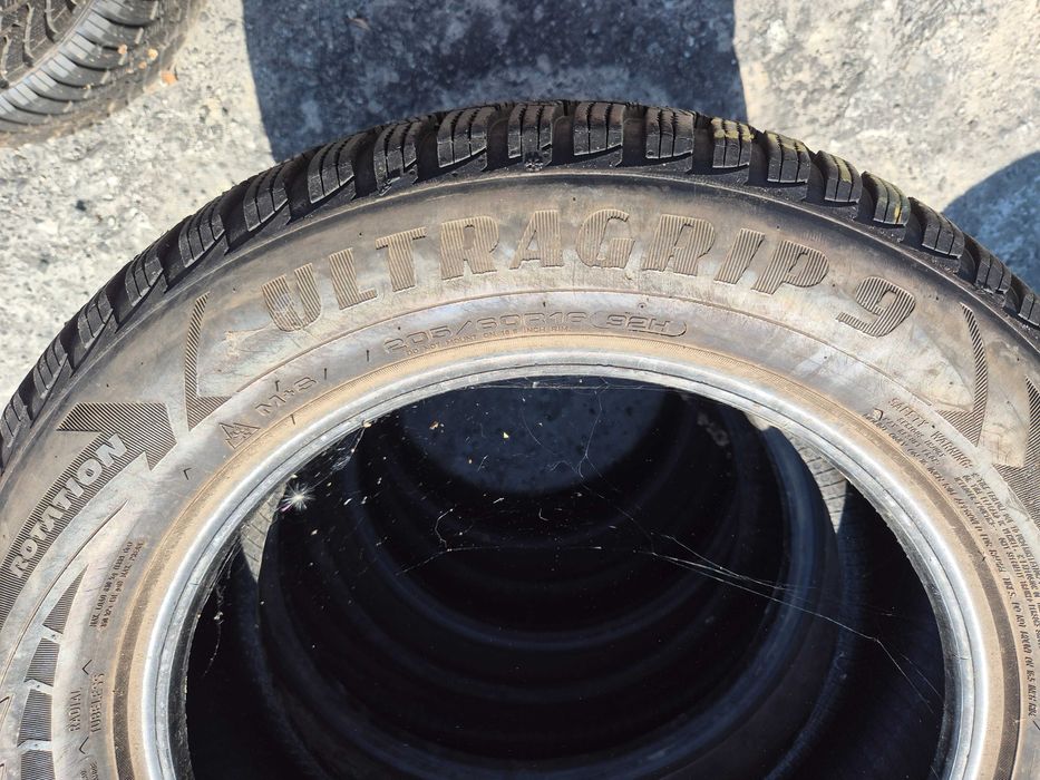 4 Anvelope M+S - 205/60/16  92H - GoodYear UG9 - Stare F BUNA - DOT 2017 !