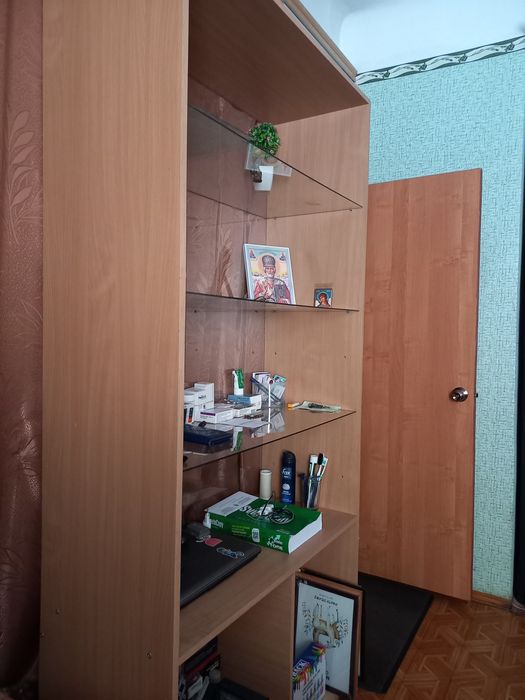 Продам витрину ..срочно