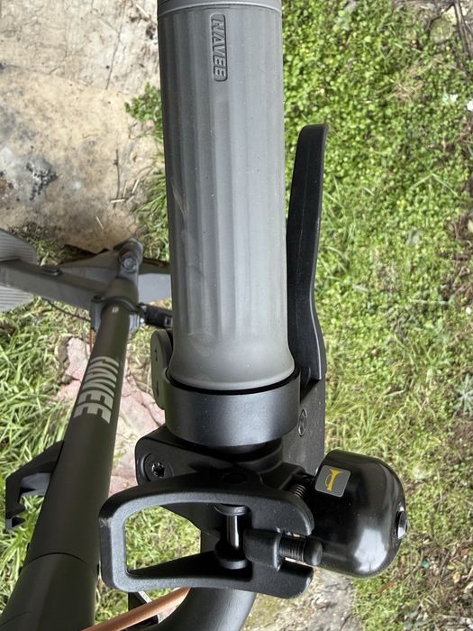 Schimb trotineta cu telefon sau PC