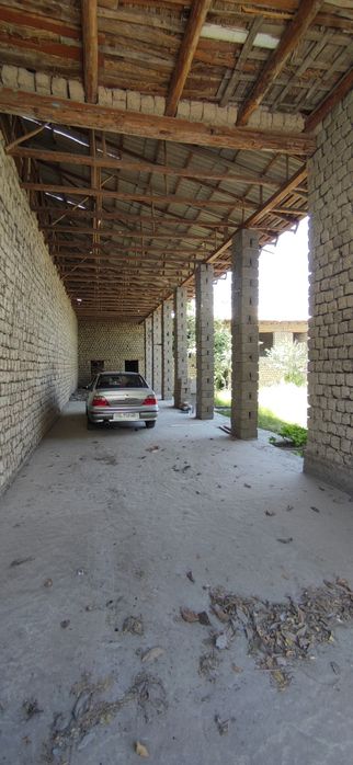 Qorasuvda hovli sotiladi