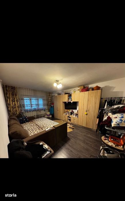 Apartament decomandat Craiovita grup 200,mobilat