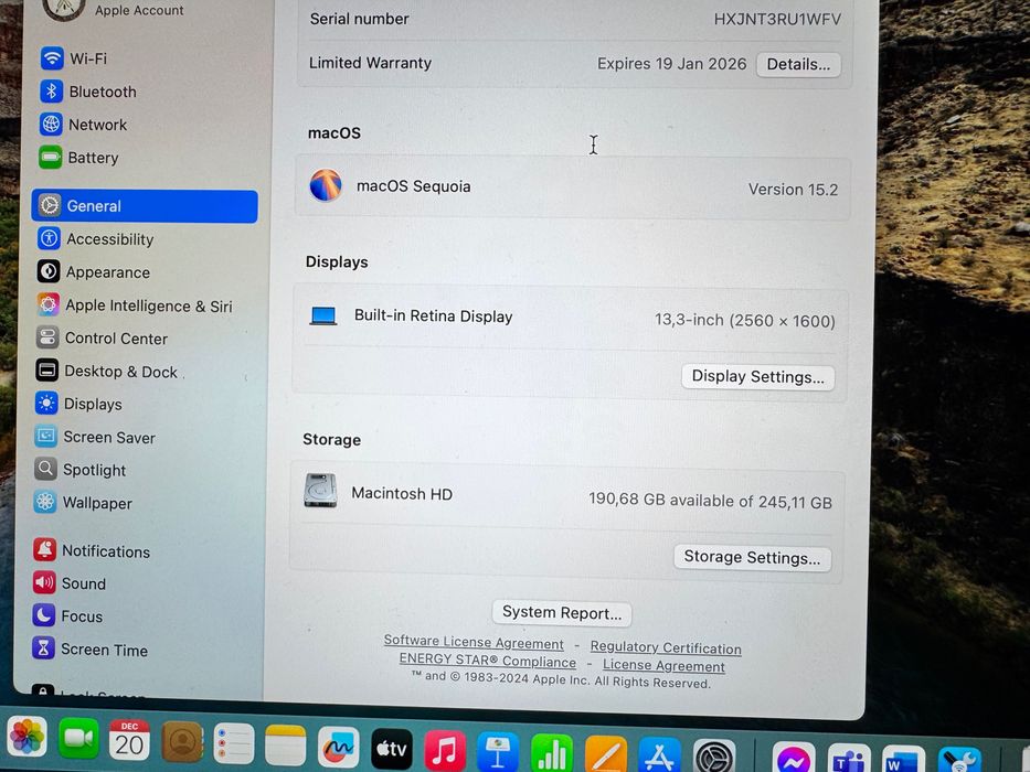 Продава се лаптоп Apple MagBook air 13.3" 256 Space Gray,Apple M1