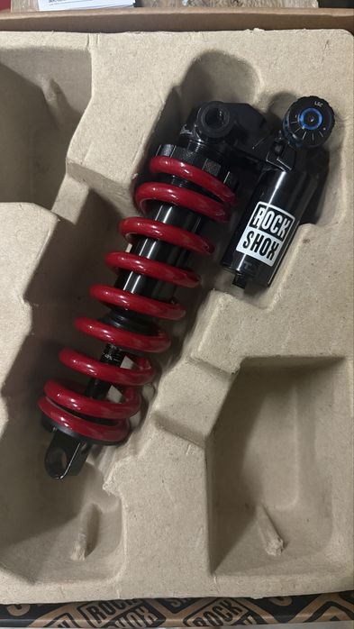 De vanzare Rockshox Vivid Ultimate Coil