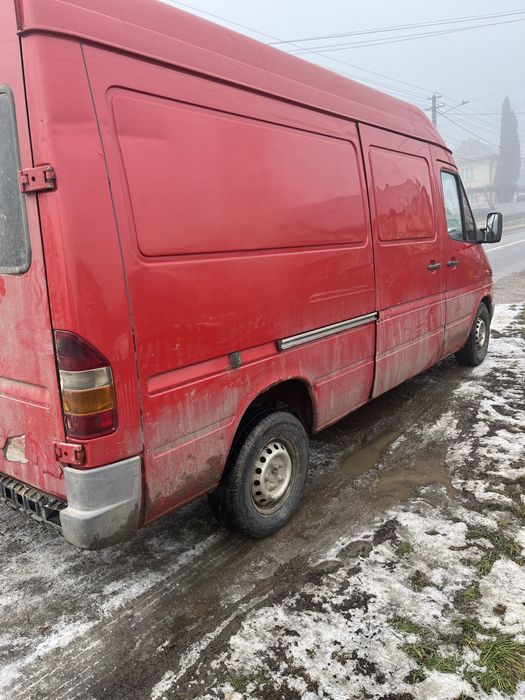 Mercedes Sprinter 2002  motor 2200 inmatriculata