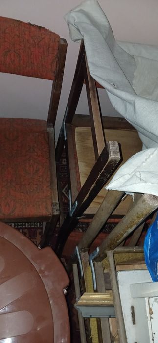 Стулья 10 шт есть каждый по 200 тисяч