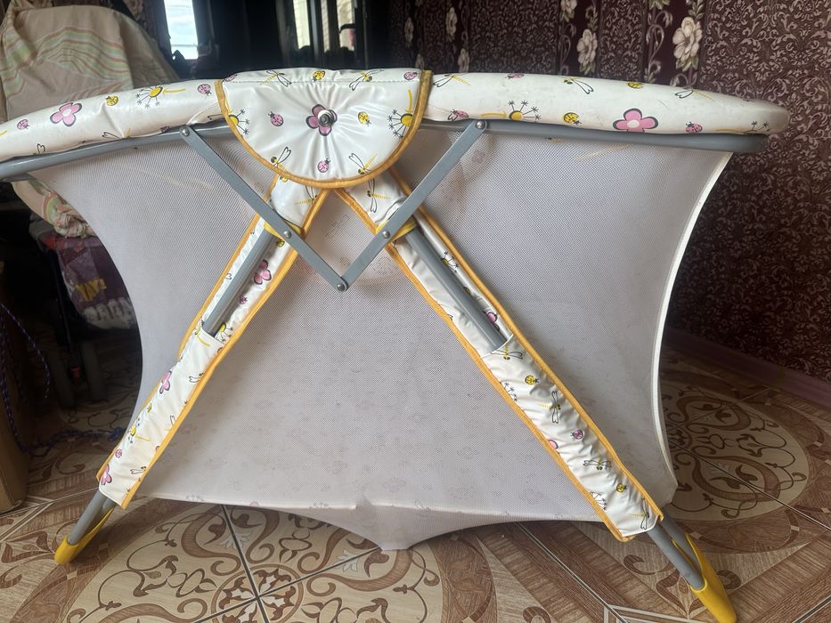 Продается манеж детский