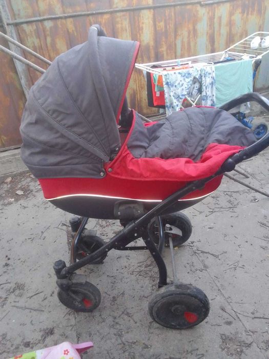 Продам Коляску с 2-мя съёмными блоками!