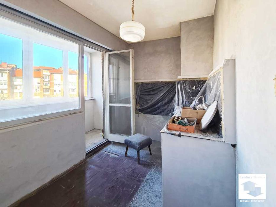 Продава се Тристаен апартамент в Велико Търново, Център - 80 кв.м за 702 €/кв.м - Снимка #6