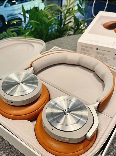 Bang and Olufsen HX/ Beoplay HX / Наушники