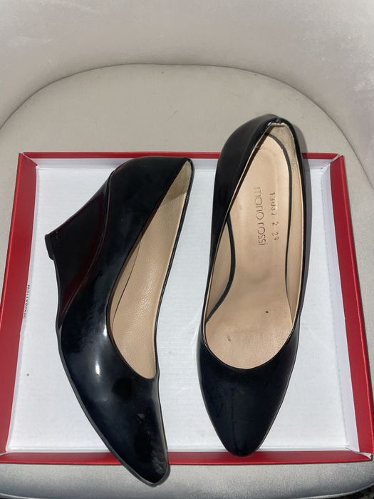 Женские туфельки