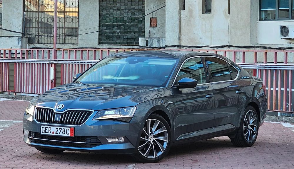 Skoda Superb Laurin & Klement 2.0 TDI 190 CP DSG Distronic Piele Maro Keyless