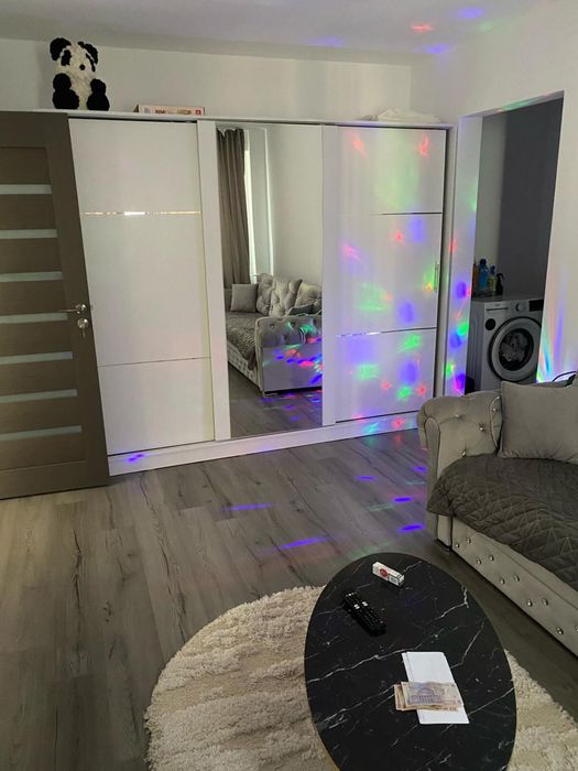 Vand apartament 2 camere luica 9