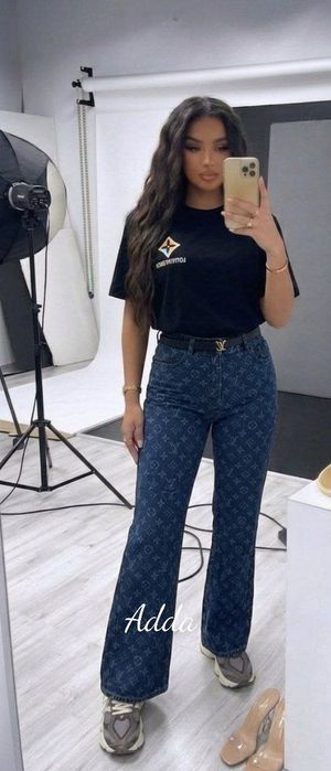 Compleu dama diferite modele