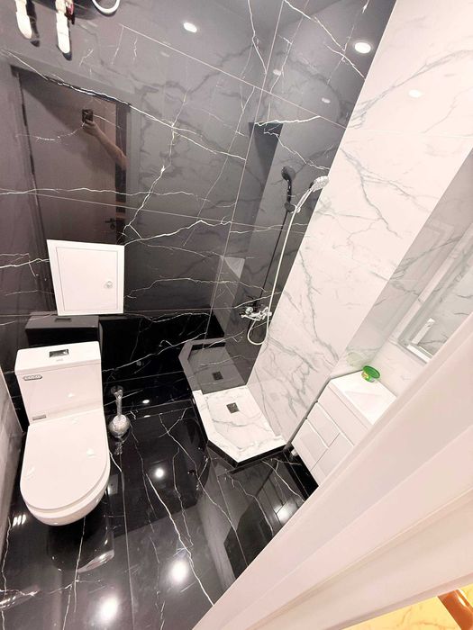 ПРОДАЁТСЯ НЕЖИЛОЕ Помещение московский пицца, улица Конституция