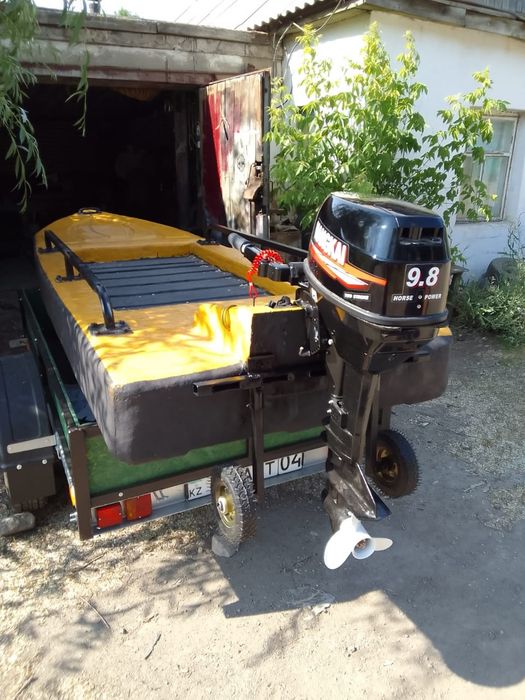 Продам прицеп с лодкой
