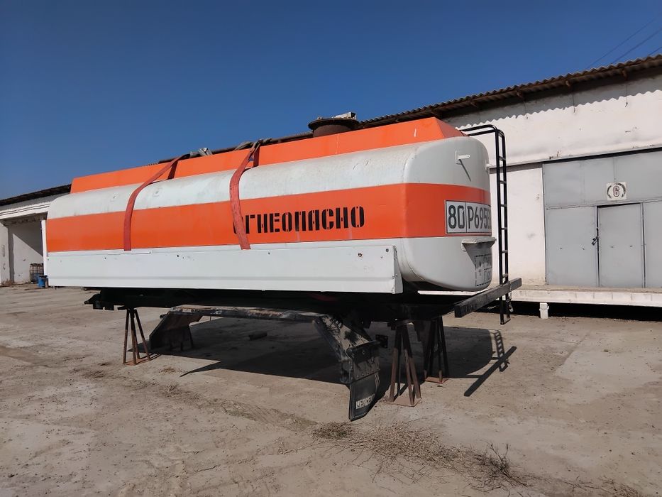 Бочка.сотилади 19650.литр.Алумен.