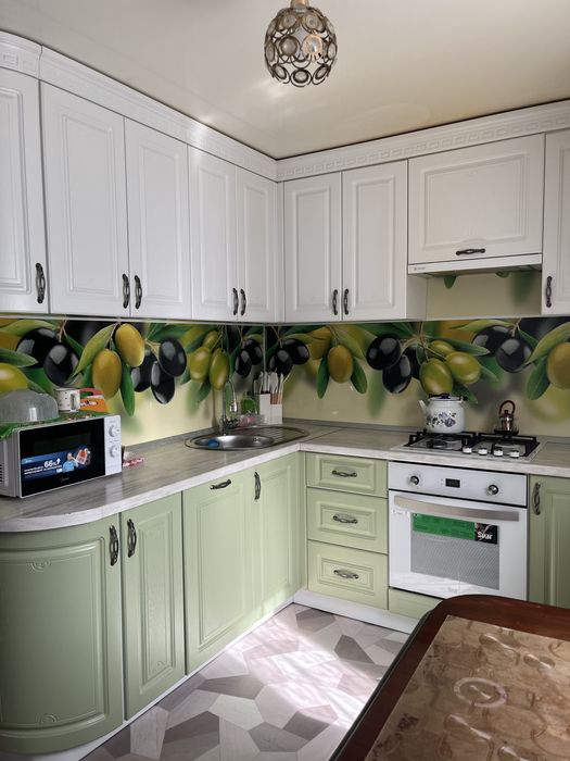 Продам дом район КСК