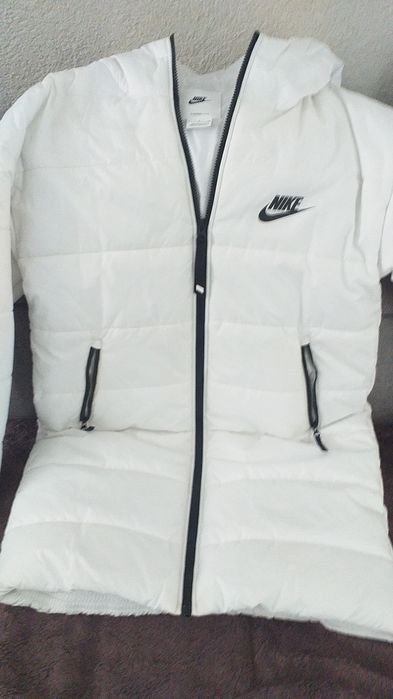 Geacă Nike lungă mărimea S