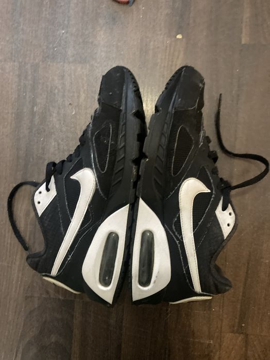 Nike Air Max Ivo Negru