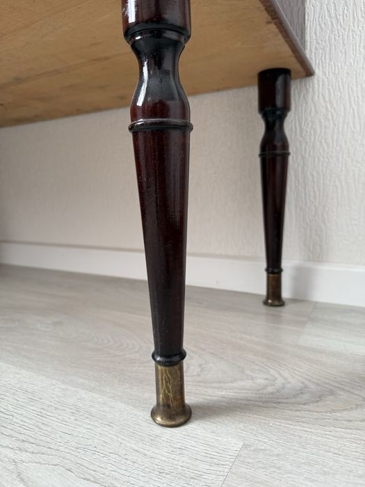 Комод с зеркалом