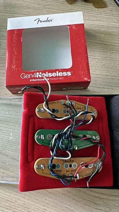Fender Gen4 Noiseless Pickups Set