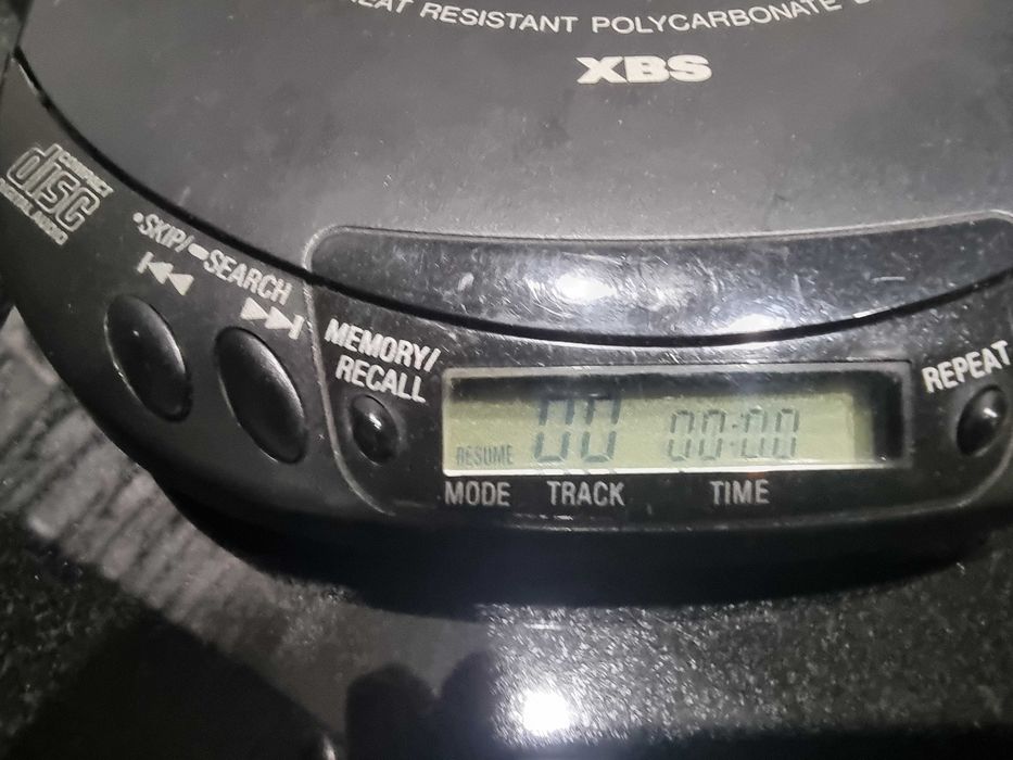 Panasonic portable CD player SL-S138 под восстановление