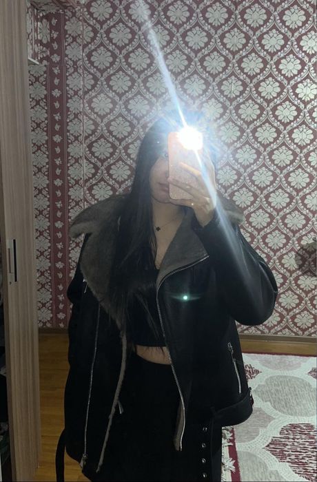 Теплая кожанка с мехом