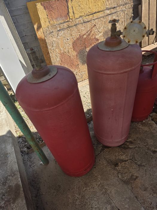 Газовый баллоны продам