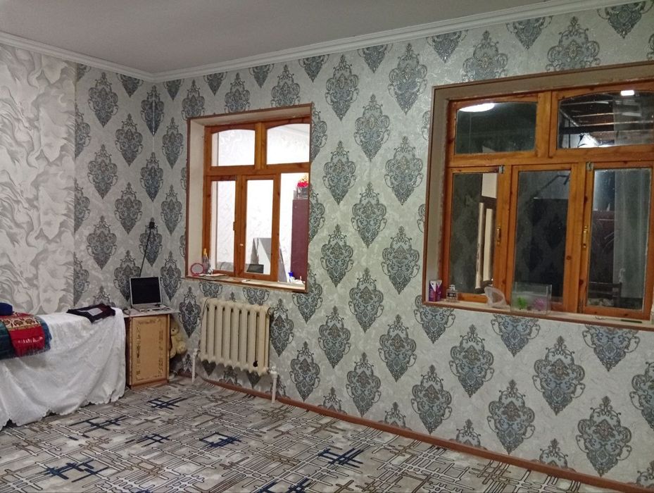 Srochna uy sotiladi