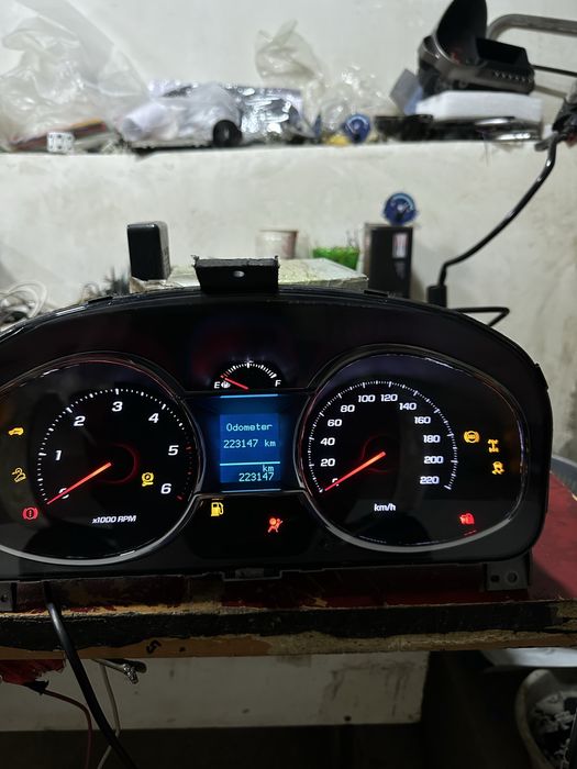 Captiva 4 tablo sotiladi