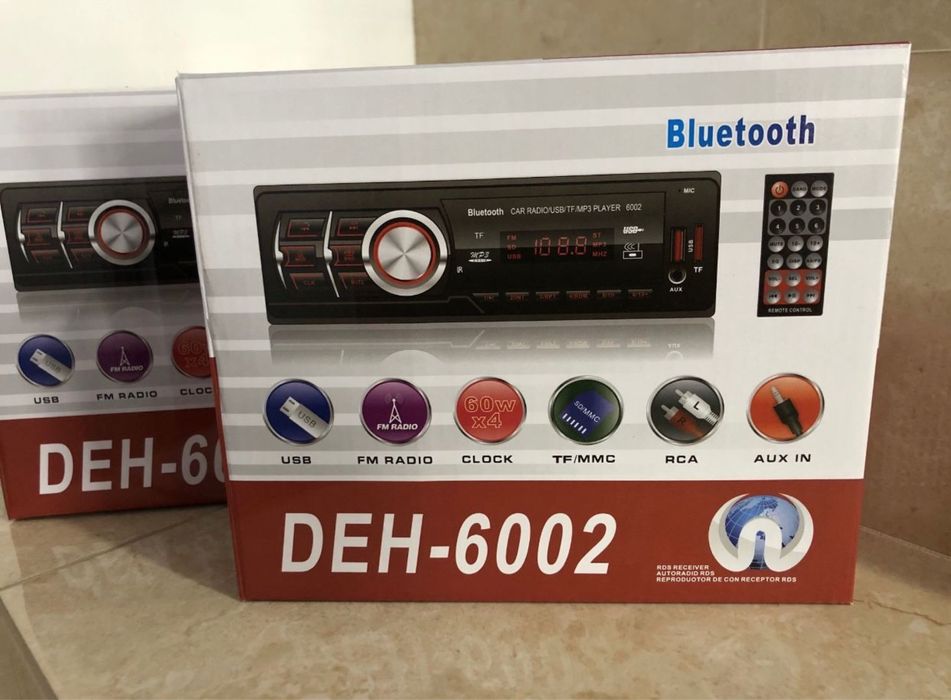 Casetofon Auto cu Bluetooth MP3 Player Stik Aux Radio Card Telecomanda