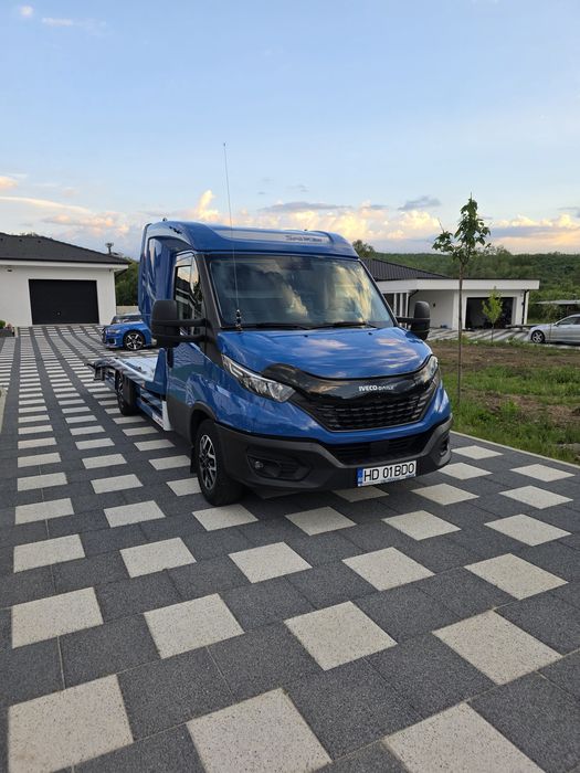 Autoplatforma Iveco Daily 35s 180