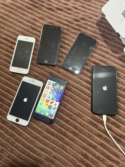 Vand telefoane iphone