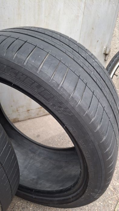 Гуми Michelin летни 285 35 20"