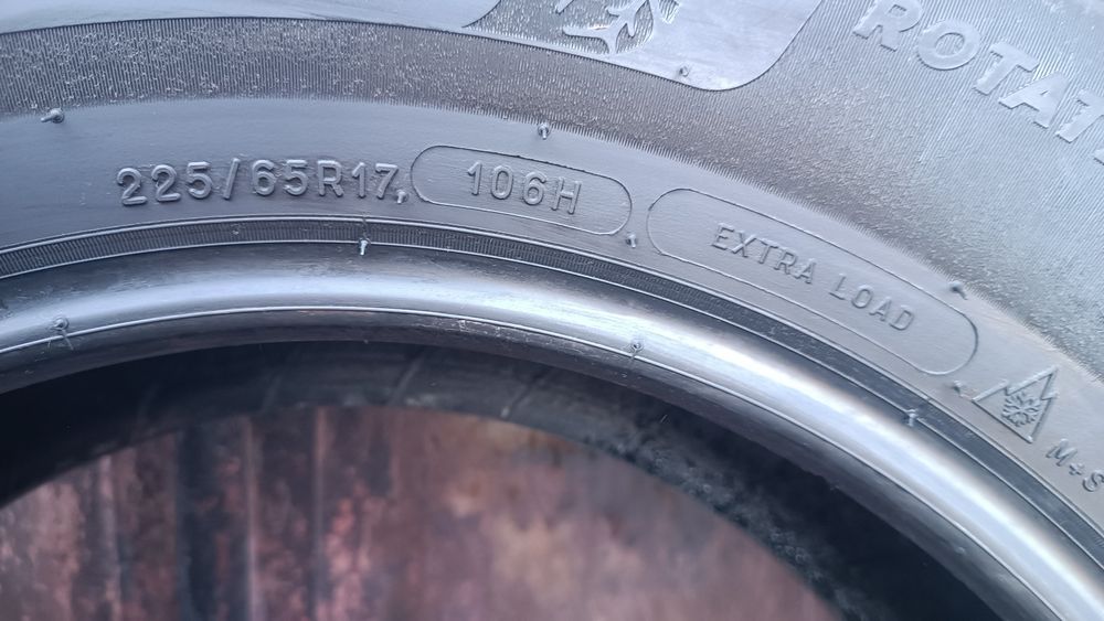 225/65/17 Michelin