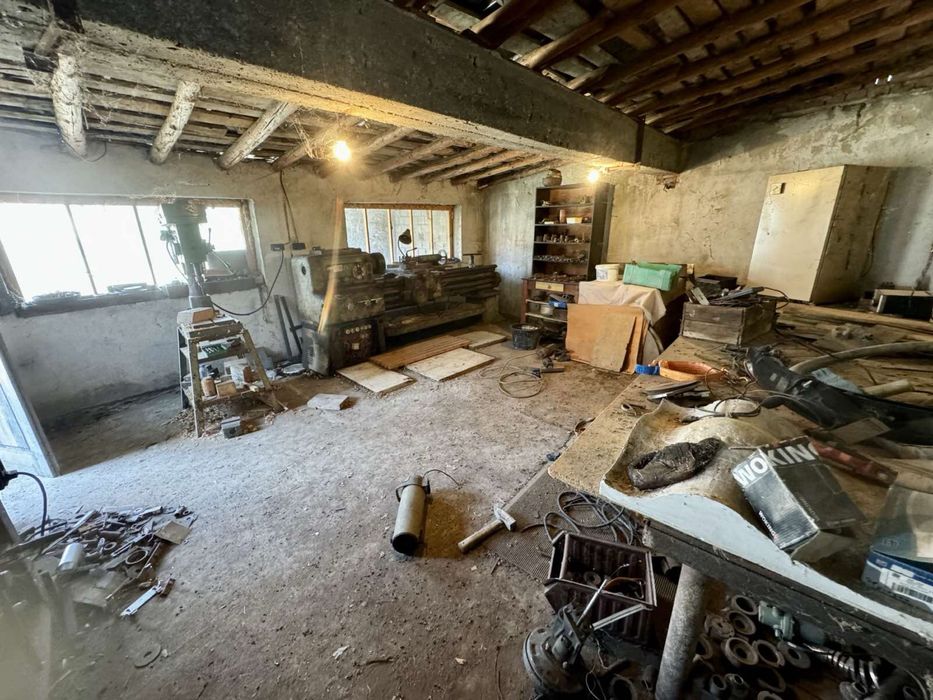 Дава се под наем Склад в с. Скутаре, Област Пловдив - 850 кв.м за 408 € - Снимка #14