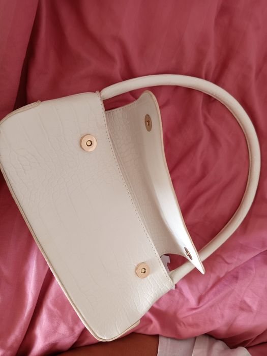 Geanta alba mini