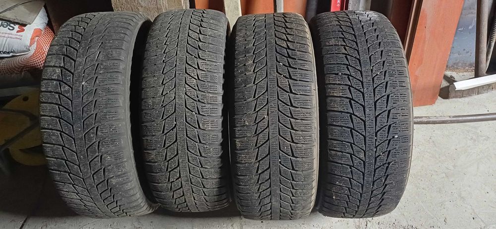 Шины зимние липучка