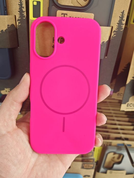 Iphone 17 Magsafe гърбове