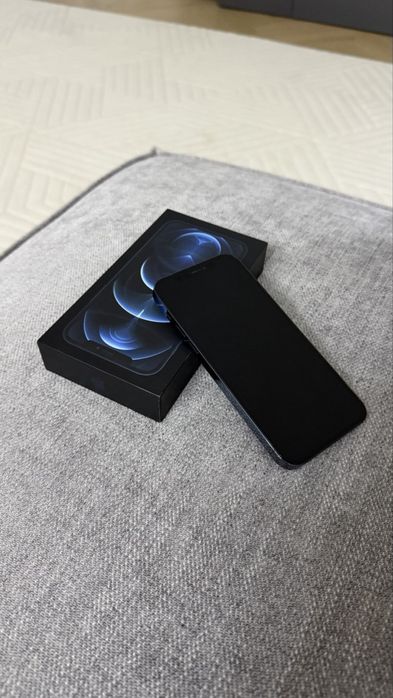 Iphone 12 Pro blue