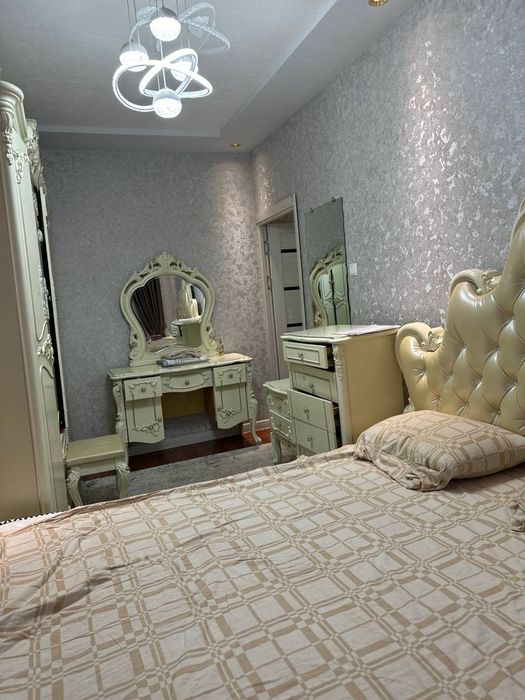 4 комнатный квартира мебель с техниками