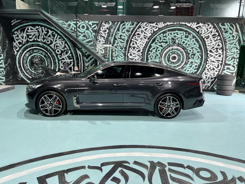 Продам свою Kia Stinger 3.3 Twin Turbo